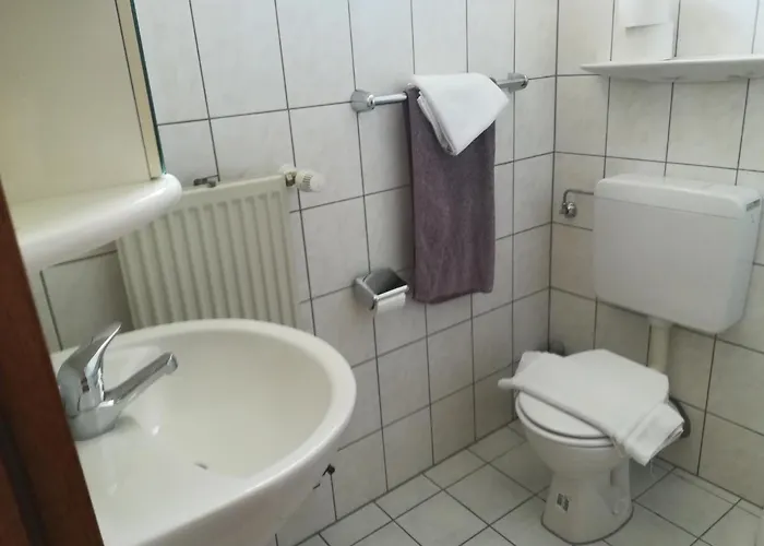 酒店 Brauhaus Froeschl Jockgrim